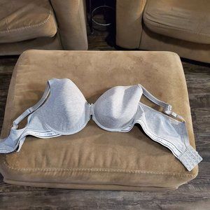 Cacique 46DD Lightly Lined T-shirt Bra